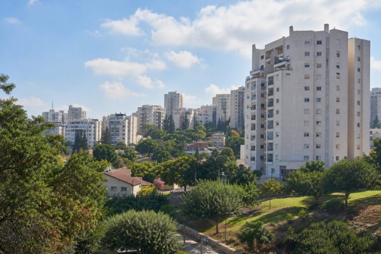 מנעולן בקריית אונו – נוף Kiryat Ono | המנעולן הצדיק